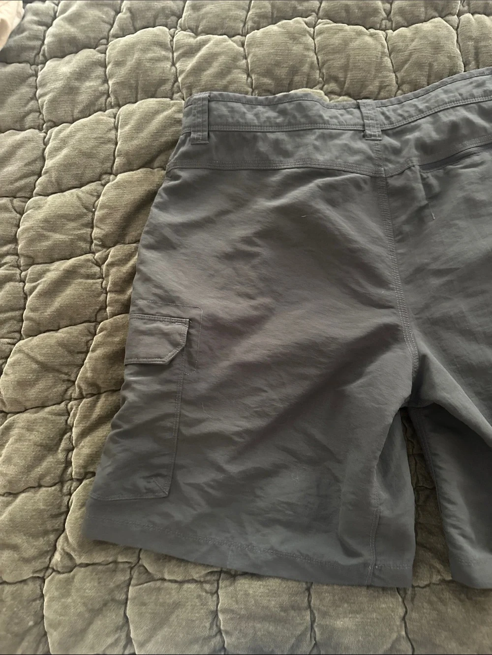 The North Face Men's Cargo Shorts — Dark Gray size 38; 9 1/2 inseam